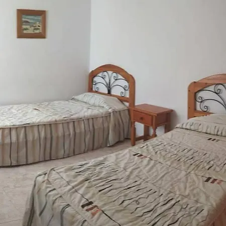 Apartamento Caleta De Famara Apartmán Famara